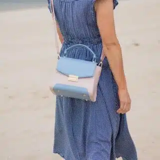 Hellblau erobert die Modewelt: Die neue Trendfarbe f&uuml;r Taschen im Fr&uuml;hling 2026